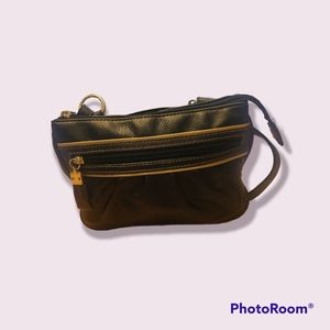 Relic medium black leather bag